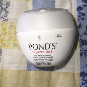 Pond’s Rejuveness Anti-Wrinkle Cream